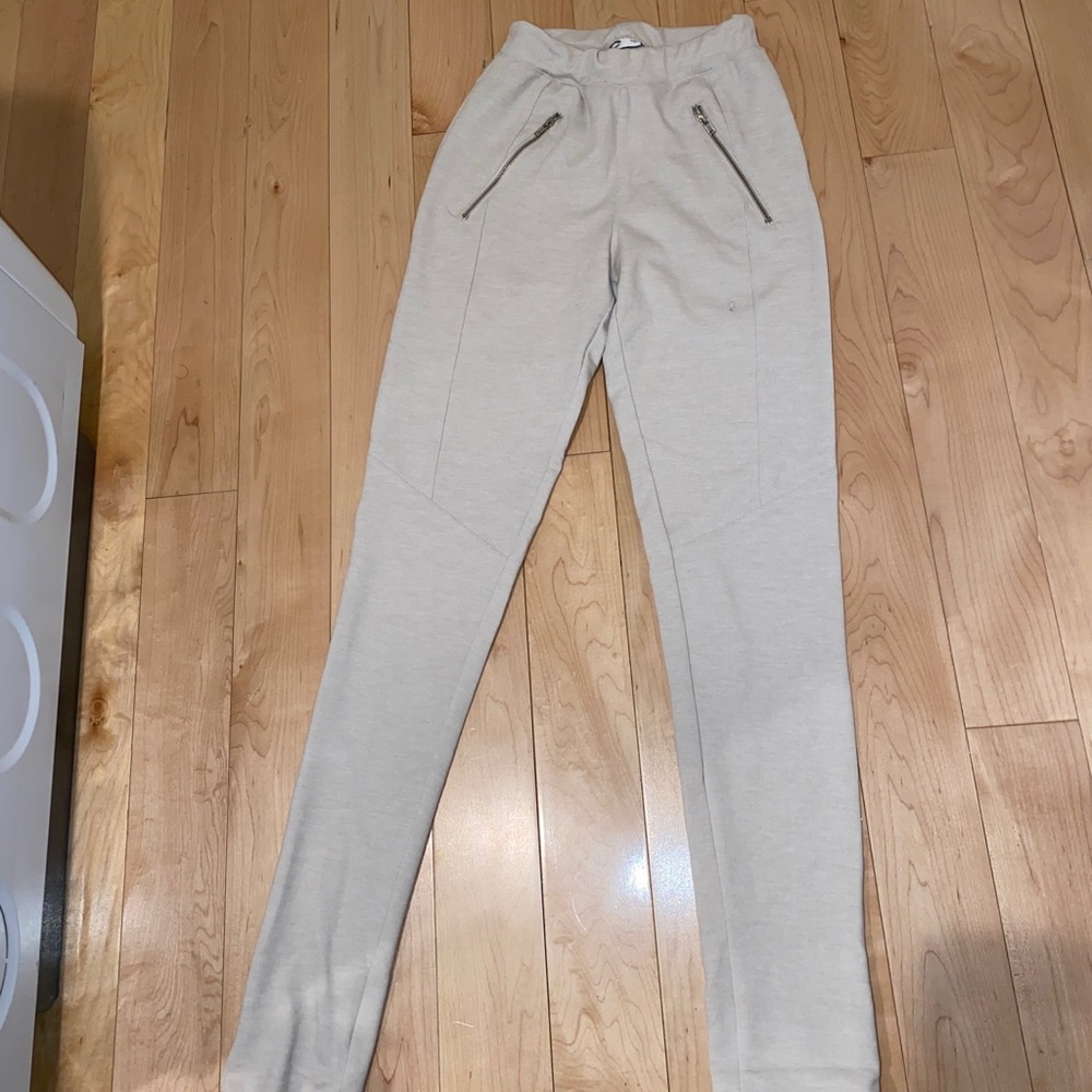 💖 nude/light pink pants